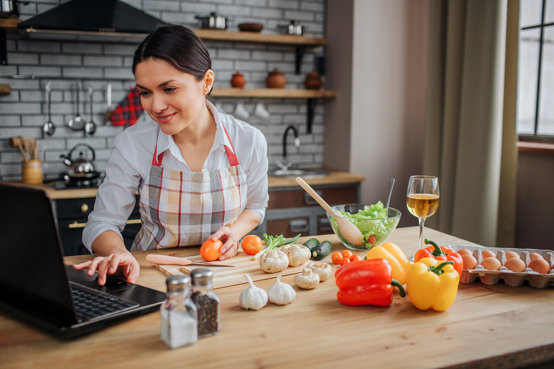 Enhance Your Culinary Skills with Online Classes