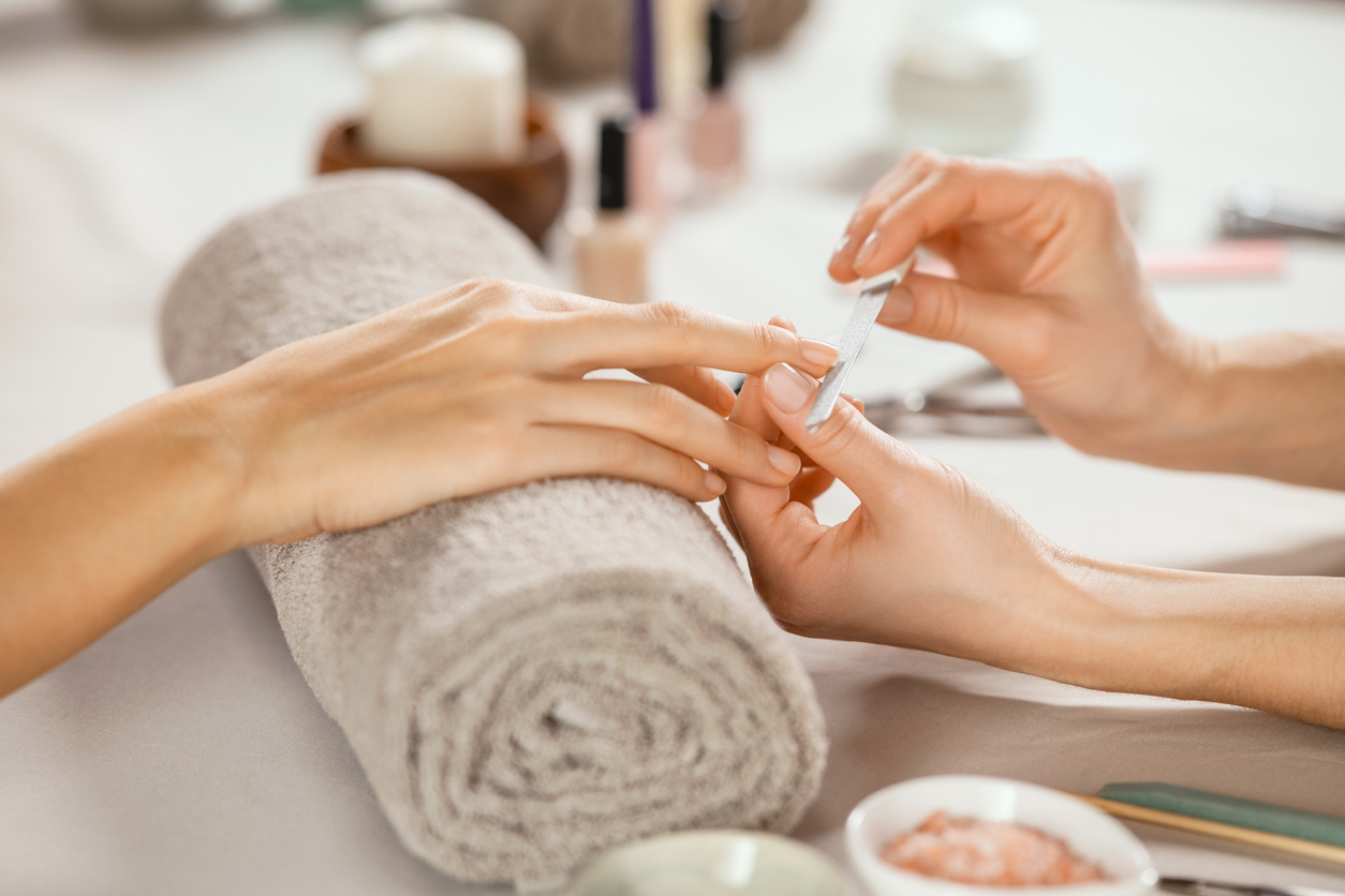 Enjoy Some Pampering at the Best Manicure Salons Near Houston